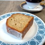 焼き菓子momomo ジンジャードリズルケーキ　斜め上