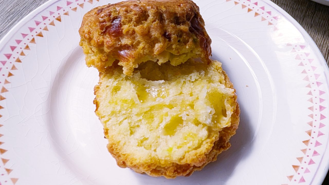 モーニングトンクレセント東京 セイボリースコーン 断面