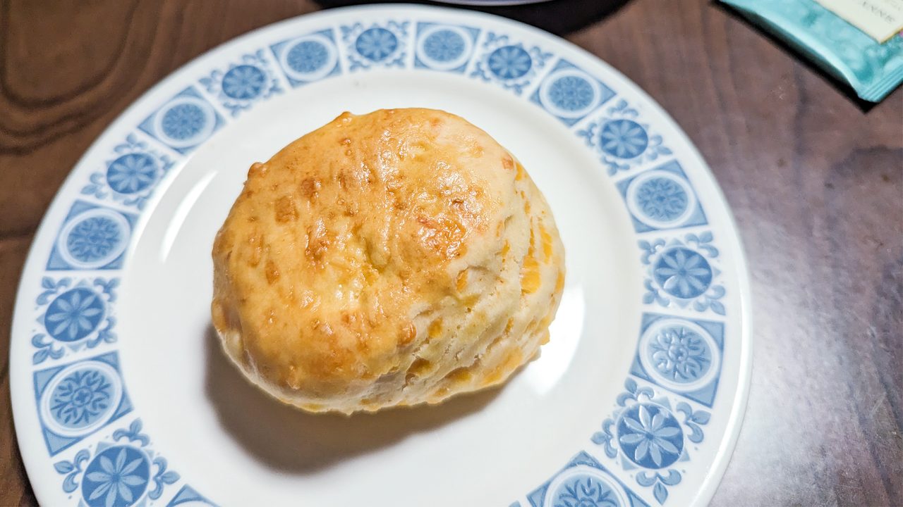 ハフキンス チェダーチーズスコーン